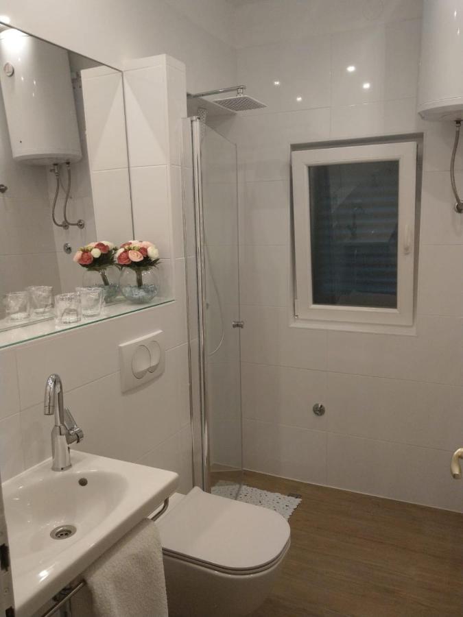 Apartment Slavica Lozovac Exterior photo