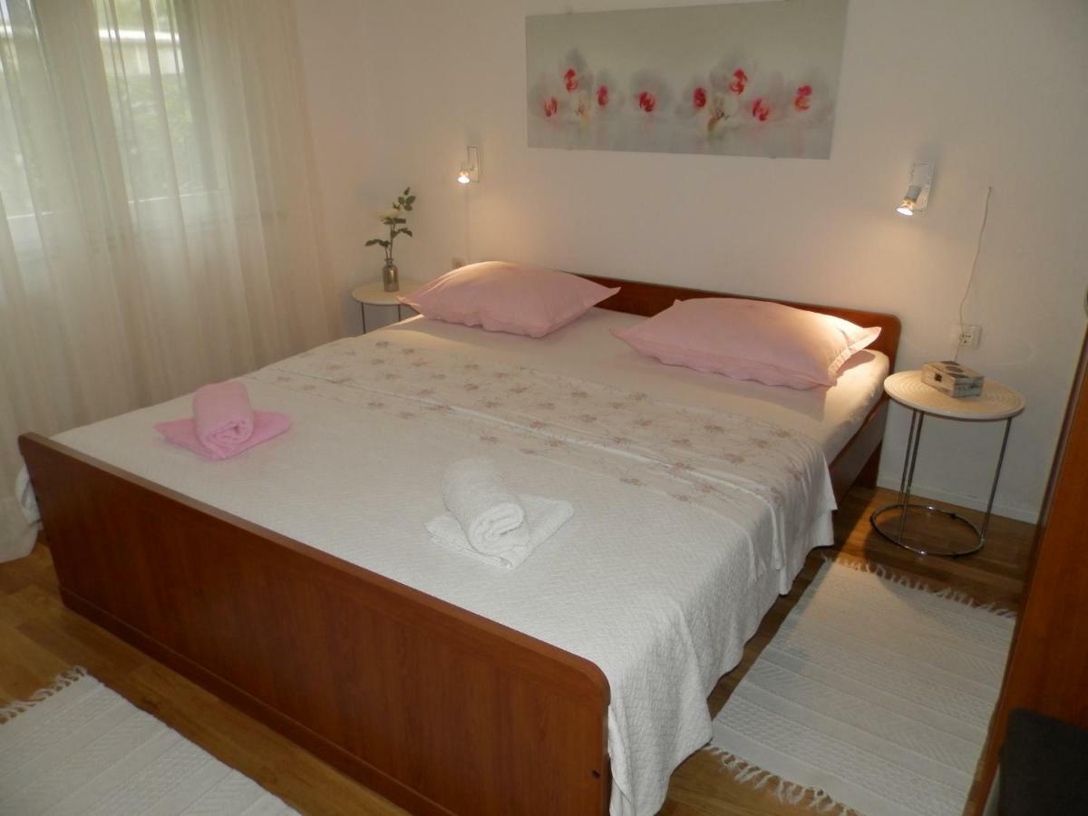 Apartment Slavica Lozovac Exterior photo