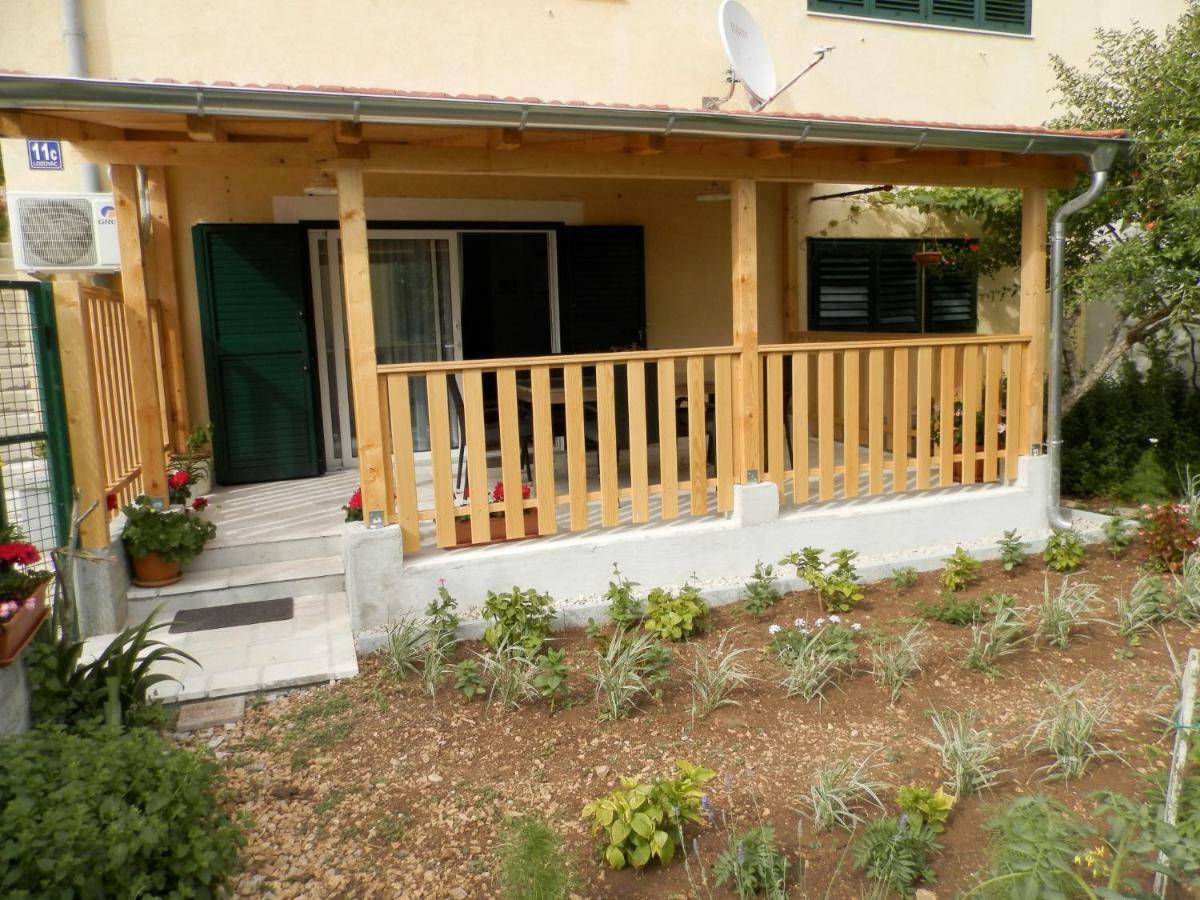 Apartment Slavica Lozovac Exterior photo